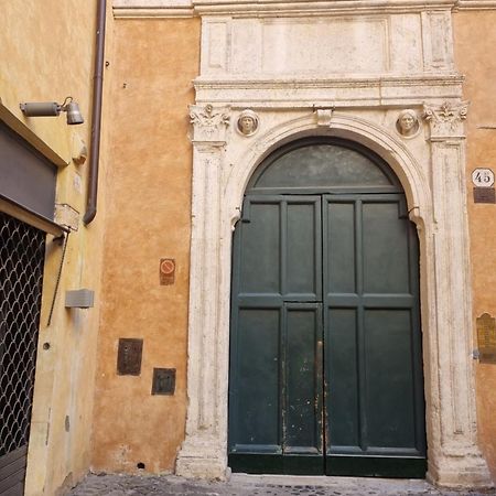 Coronari Apartments 2 Rome Bagian luar foto