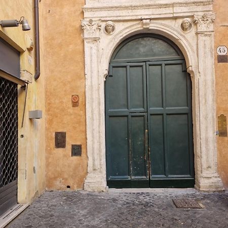 Coronari Apartments 2 Rome Bagian luar foto