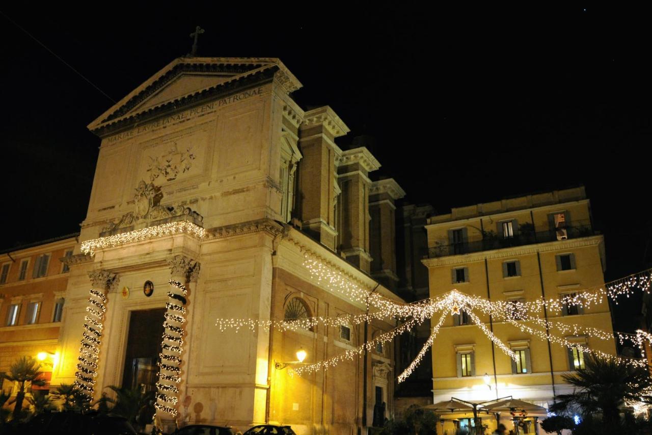 Coronari Apartments 2 Rome Bagian luar foto