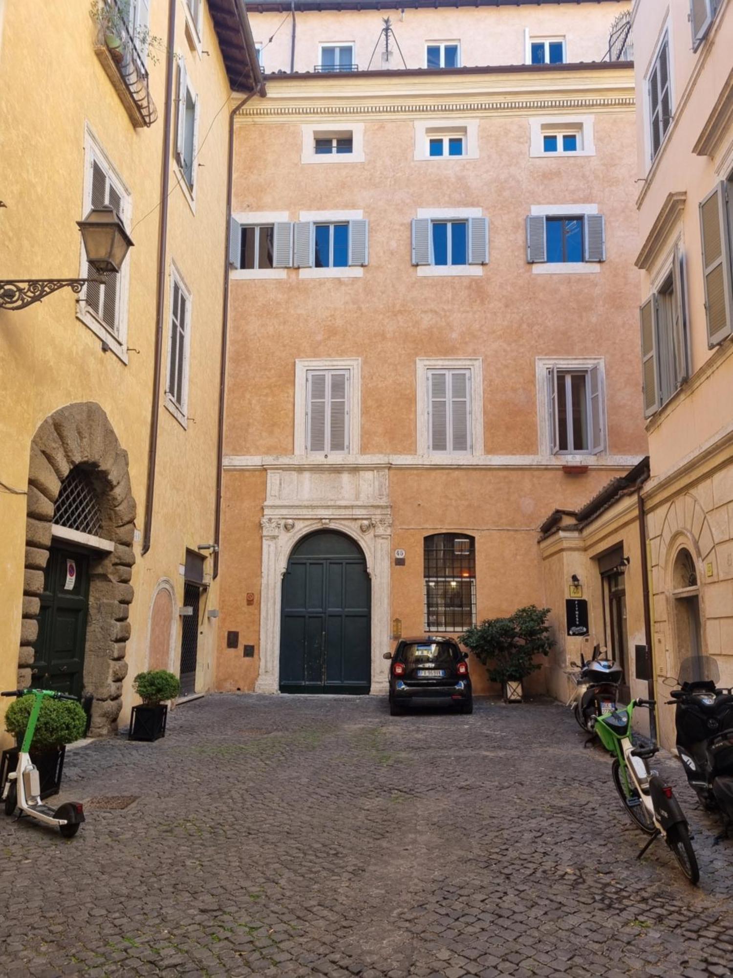 Coronari Apartments 2 Rome Bagian luar foto